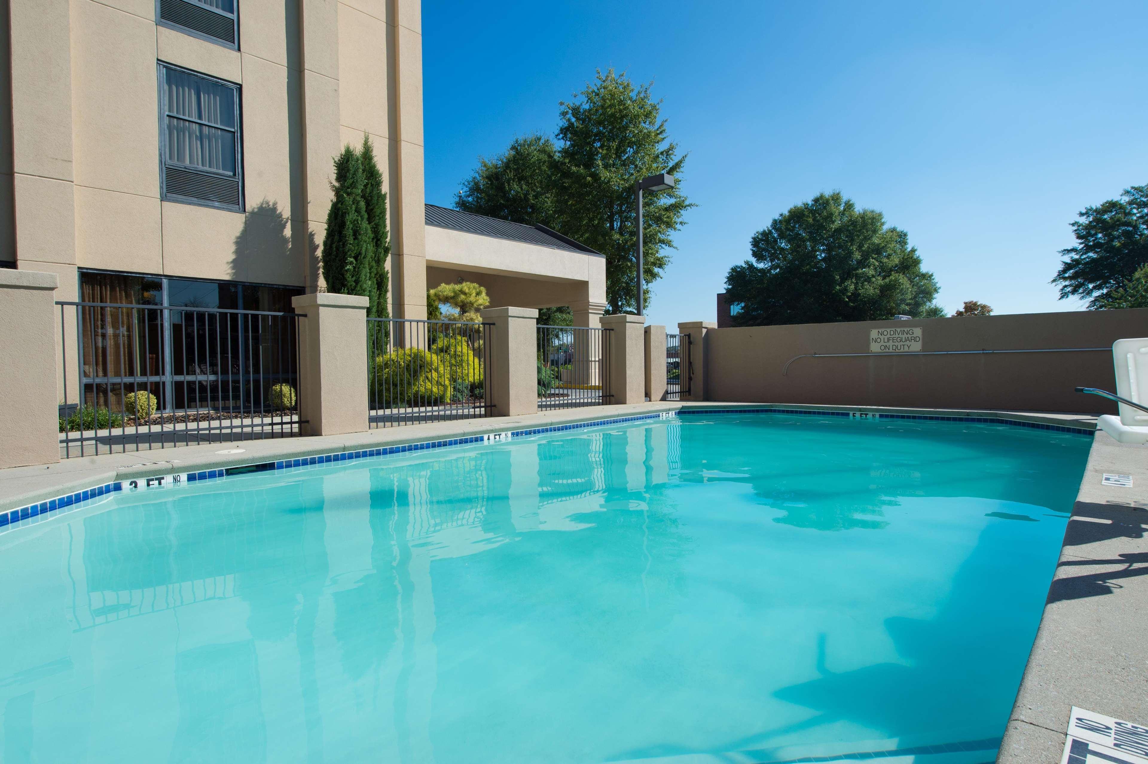 Hampton Inn Gainesville Exteriör bild