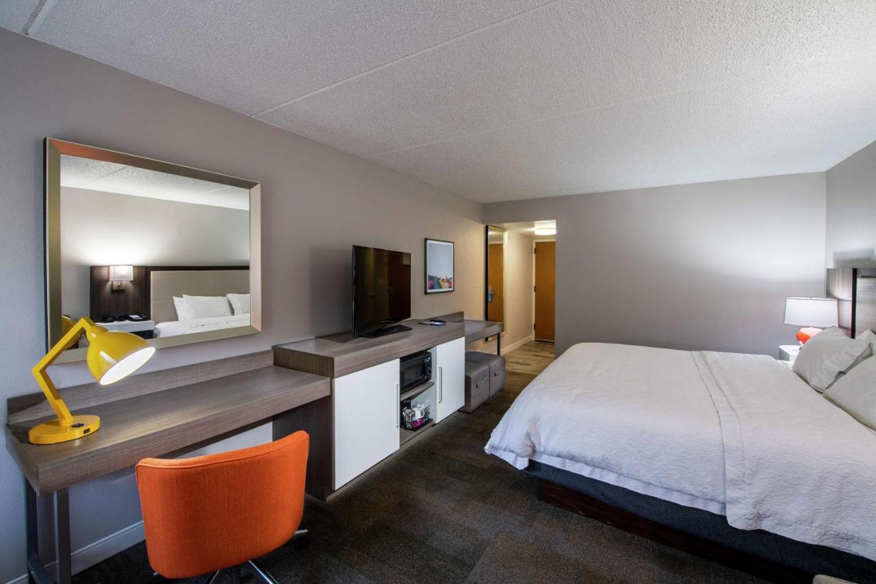 Hampton Inn Gainesville Exteriör bild